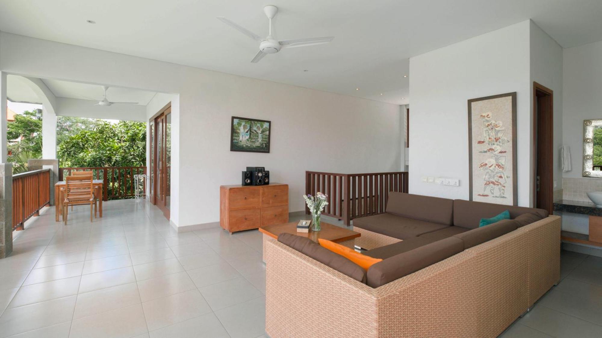 Villa Yenian By Villa Finder ชังกู ภายนอก รูปภาพ