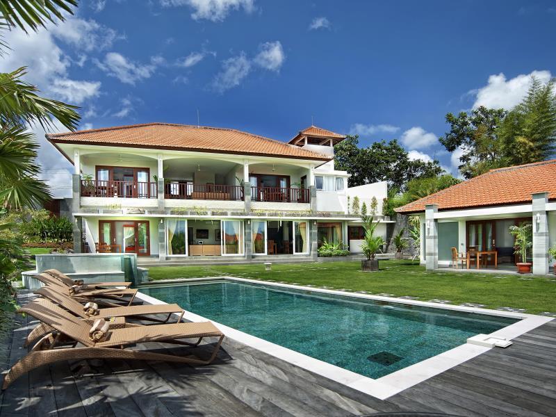 Villa Yenian By Villa Finder ชังกู ภายนอก รูปภาพ